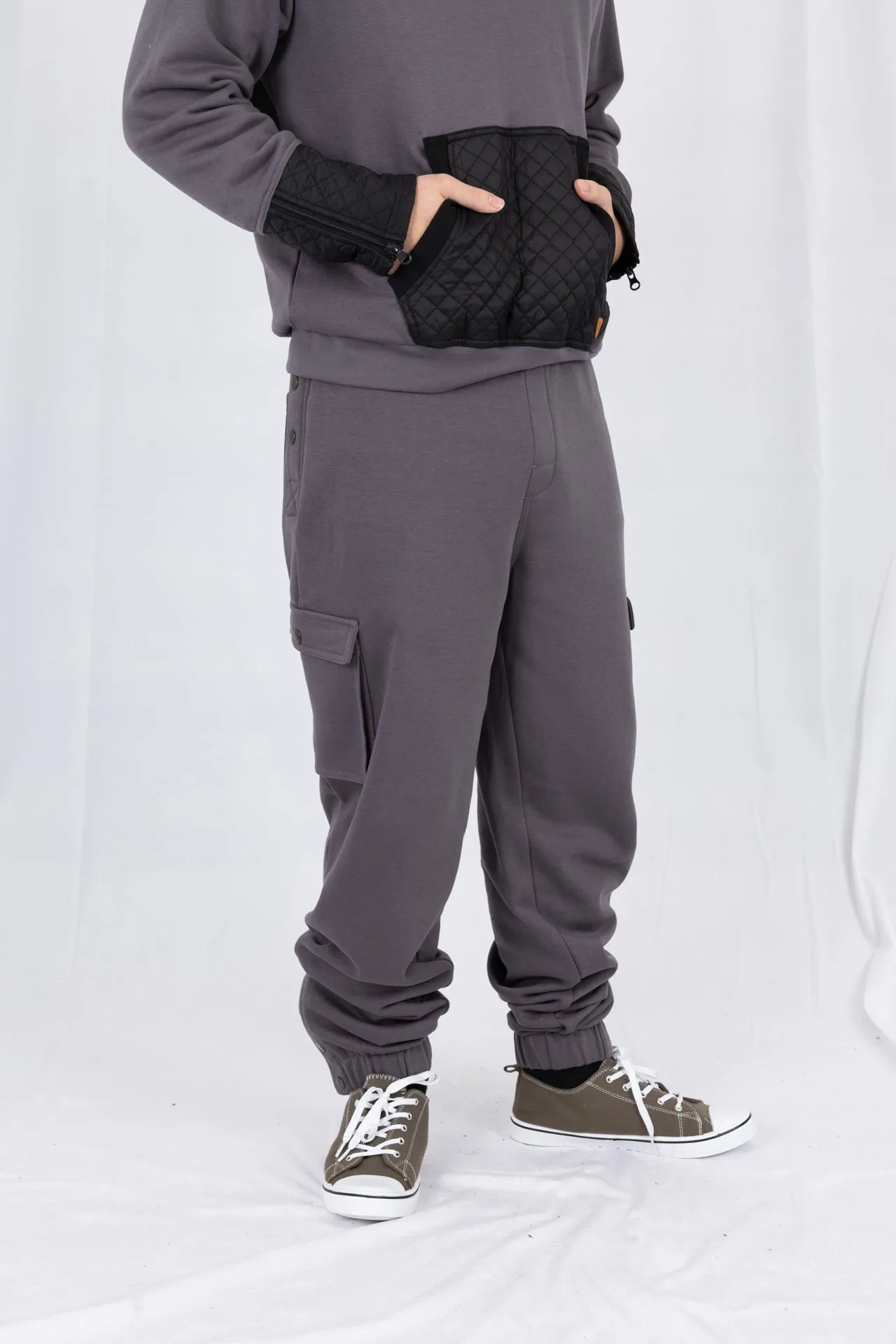 Adaptive Kids Cargo Joggers: Adjustable Elastic Waist & Side Zipper for Easy Undressing