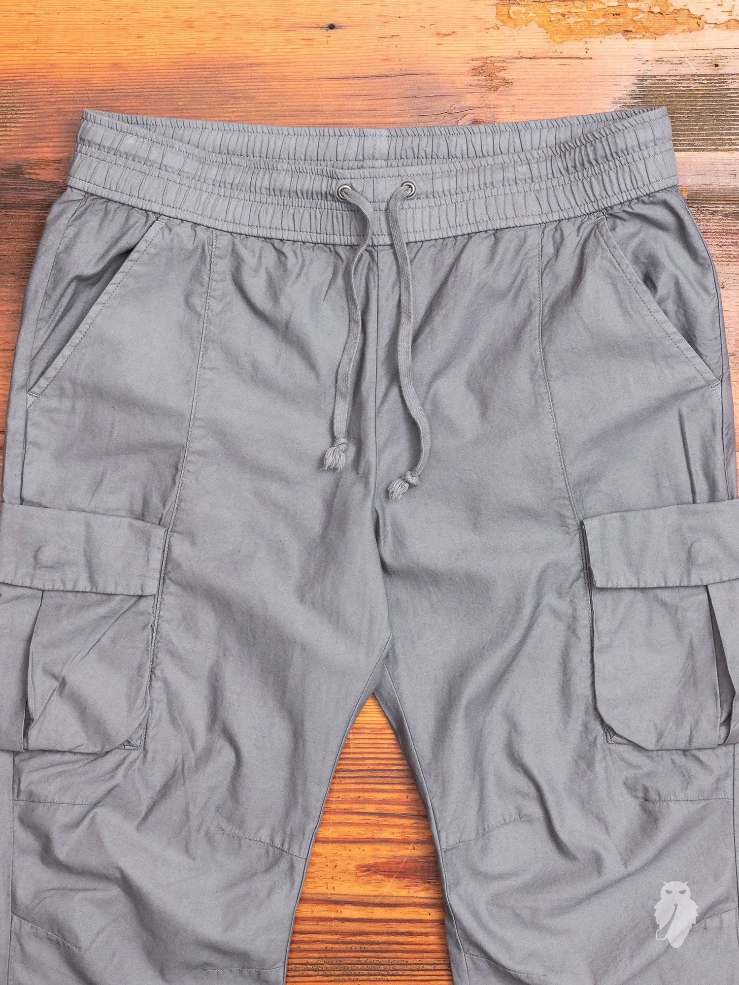 Back Sateen Cargo Pants in Charcoal