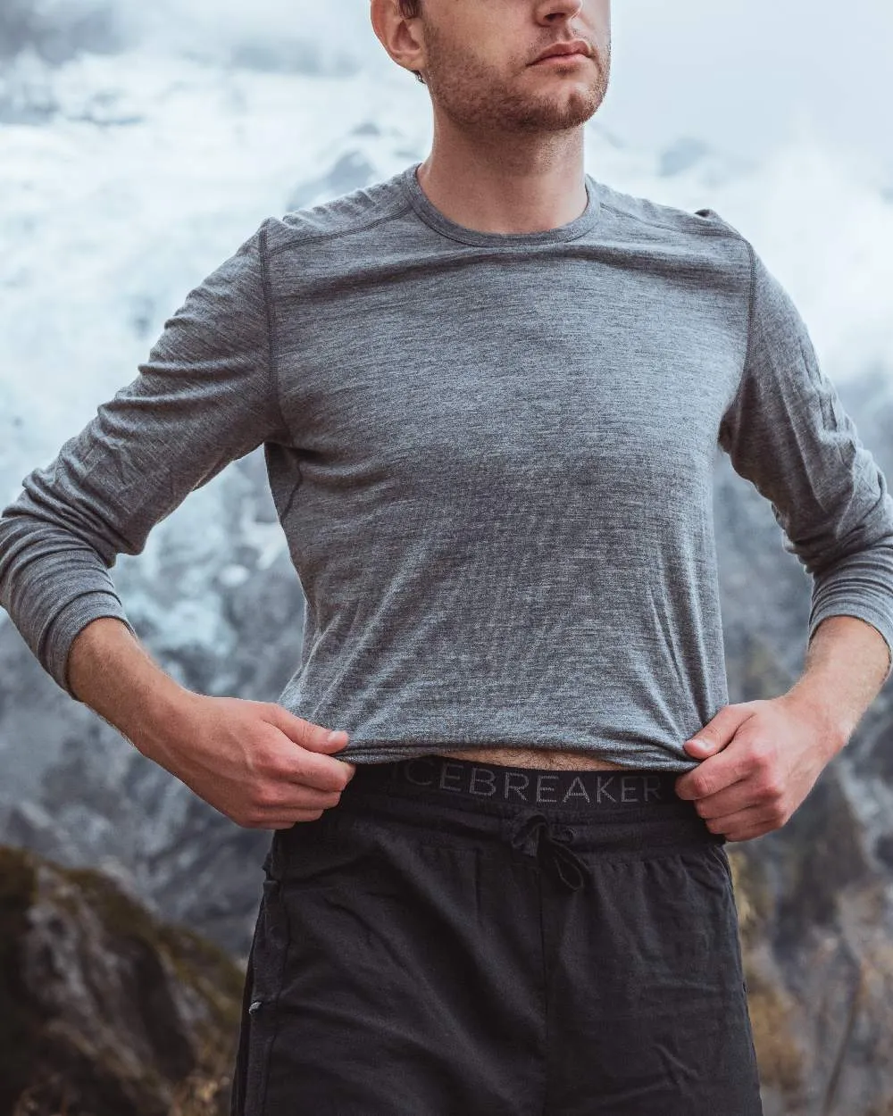 Icebreaker Mens Merino 200 Oasis Crewe Thermal Top