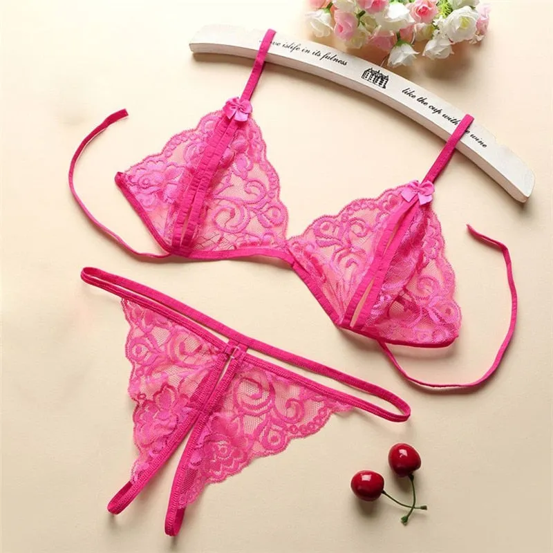 Seductive Lace Strap Lingerie Set with Push-up Feature