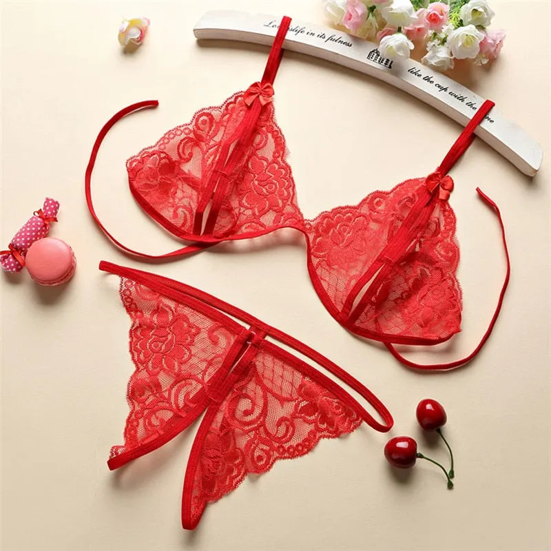 Seductive Lace Strap Lingerie Set with Push-up Feature